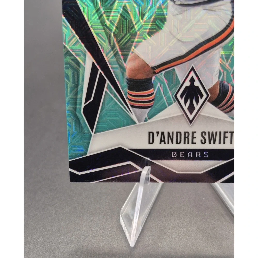 2025 Panini Phoenix D'Andre Swift #123 Teal Mojo /50 SSP Chicago Bears